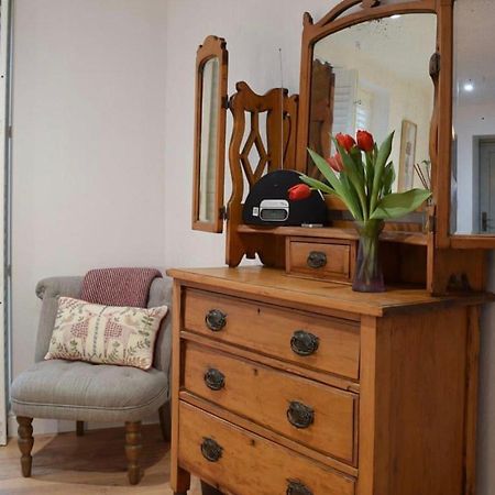 The Snug Entire Home Sleeps 2, Stratford Upon Avon Shottery Екстер'єр фото