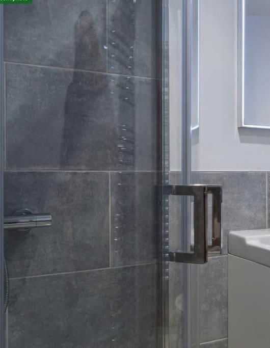 The Snug Entire Home Sleeps 2, Stratford Upon Avon Shottery Екстер'єр фото