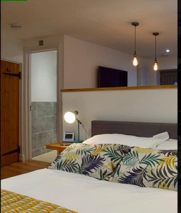 The Snug Entire Home Sleeps 2, Stratford Upon Avon Shottery Екстер'єр фото